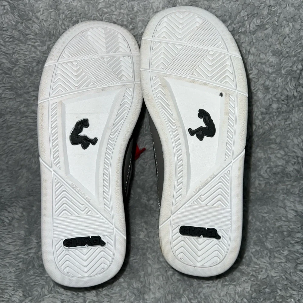 SHAQ Kids High-Top Sneakers - Gray and Red size‎ 4